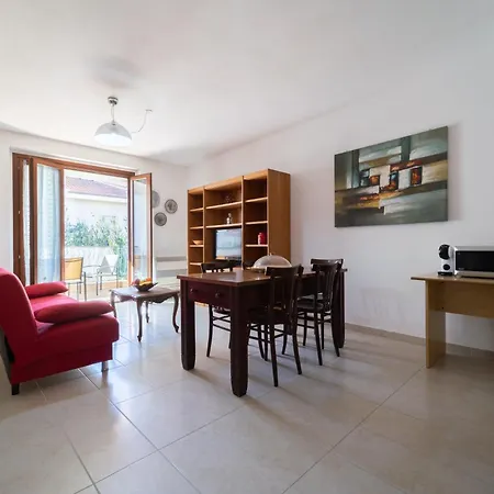Fragola Apartamento *